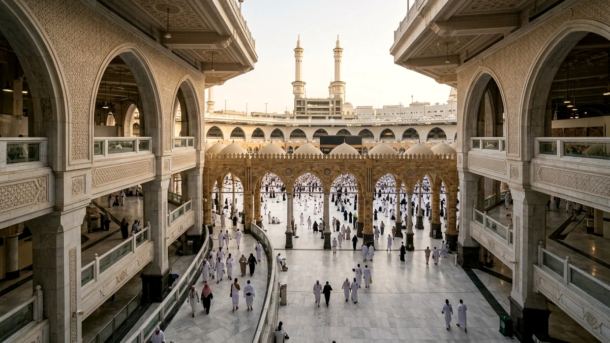 Edinburgh Premium 3 Star 10 Nights Umrah Package from UK